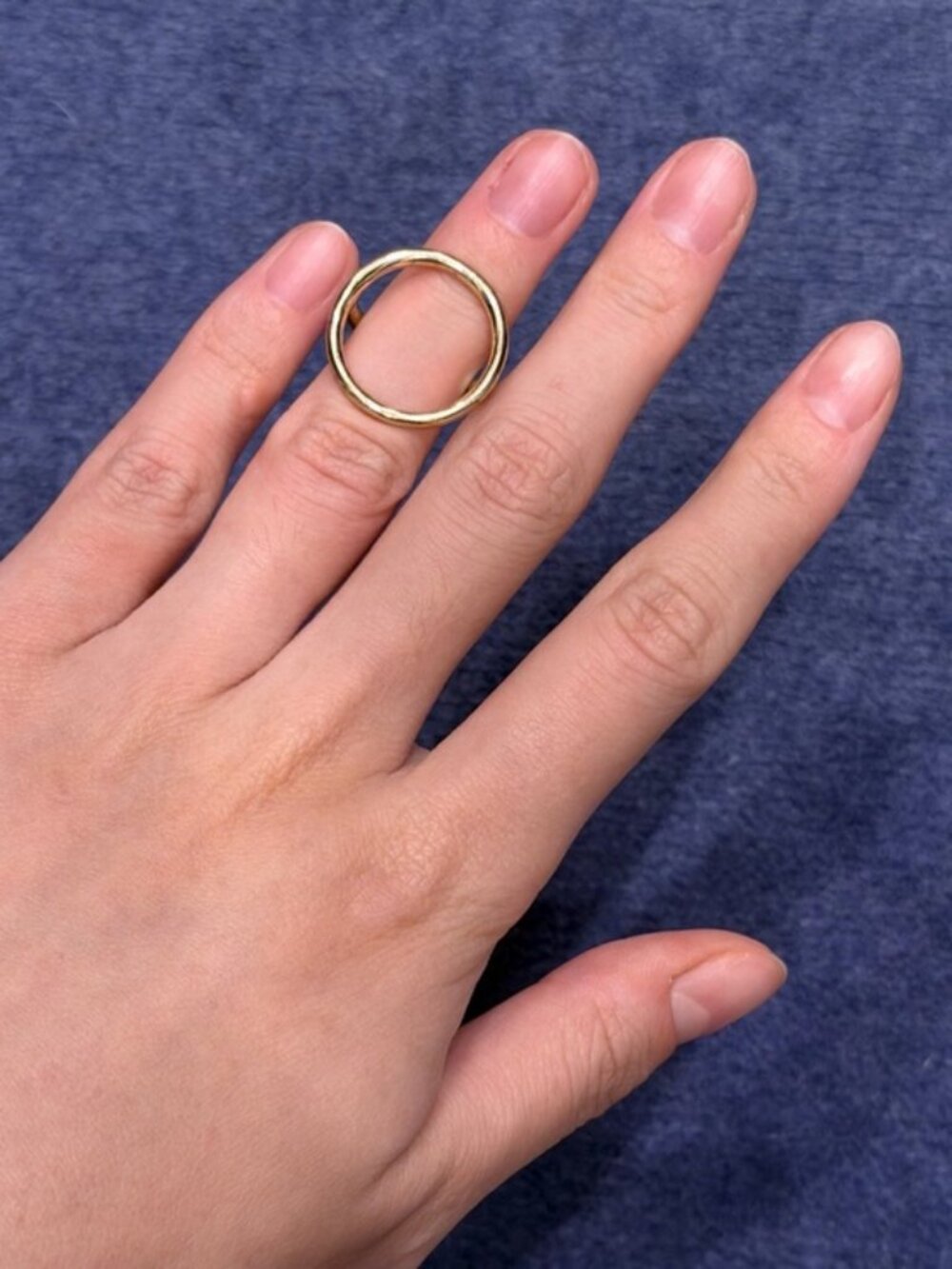 Gold Circle Wire Ring